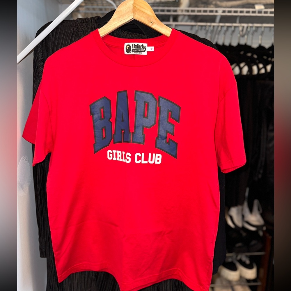 A Bathing Ape BAPE Red Girls Club Tee XS - Picture 4 of 7